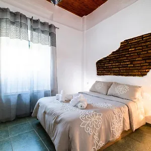 La Casa Del Sacristan Apartment Granada